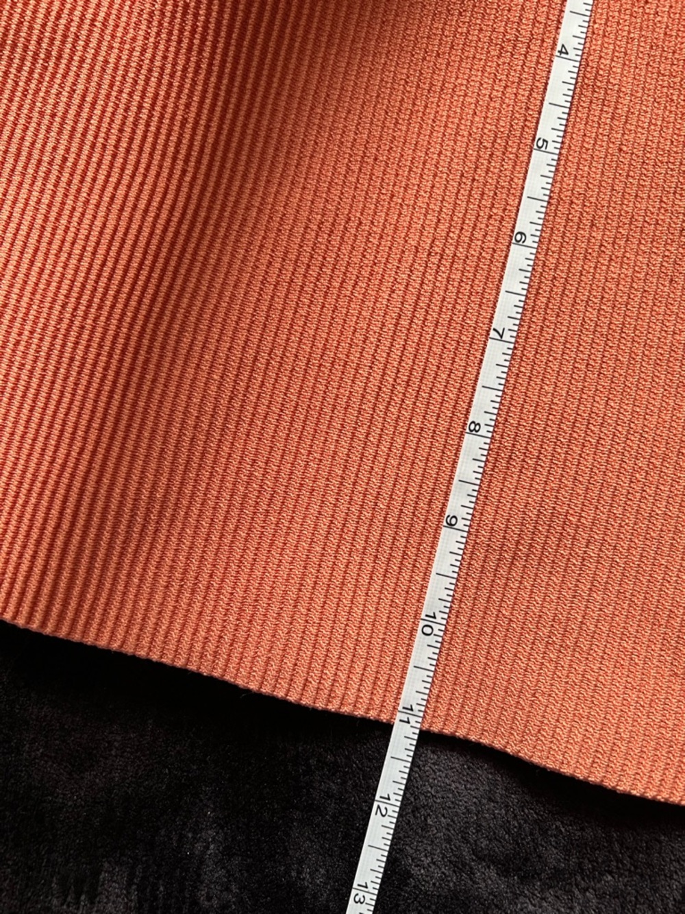 Babaton Coral Sculp Knit Criss Cross top - Picture 11 of 11